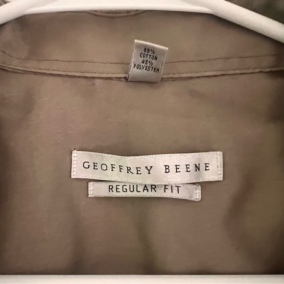Geoffrey Beane regular fit 17 32/33 wrinkle free taupe tan button front shirt - Picture 3 of 7
